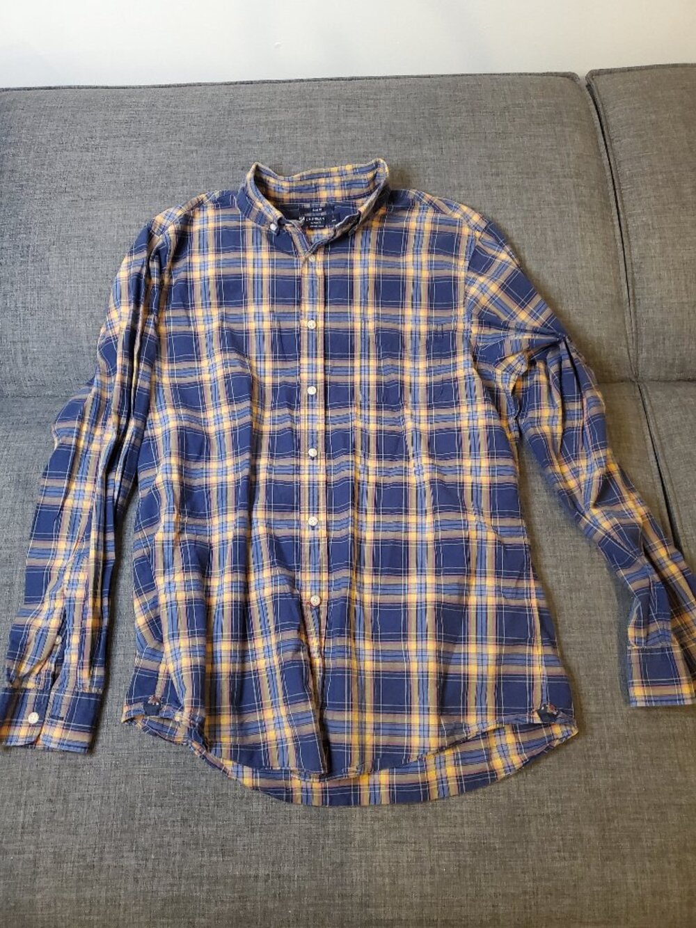 Cremieux Button Down Shirt Large